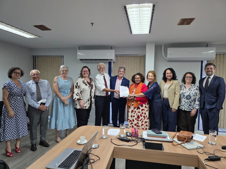 02.02.26 - Concluído relatório para revisão de diretrizes curriculares da EPT