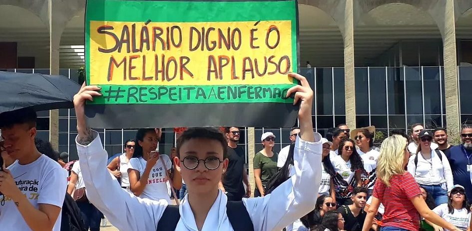 24.02.26 - Lei descumprida: técnicos de enfermagem recebem apenas 74% do piso, revela estudo do DIEESE